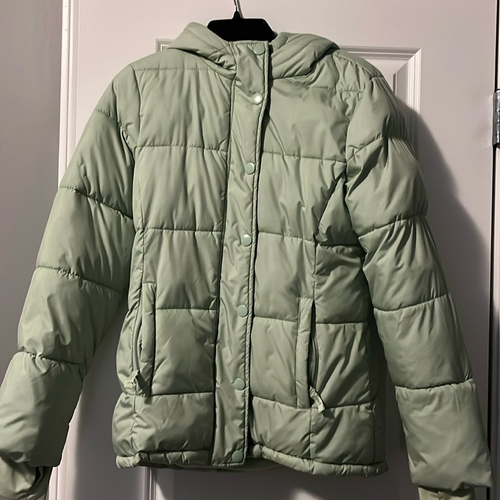 Women’s XS Mint Green puffer.